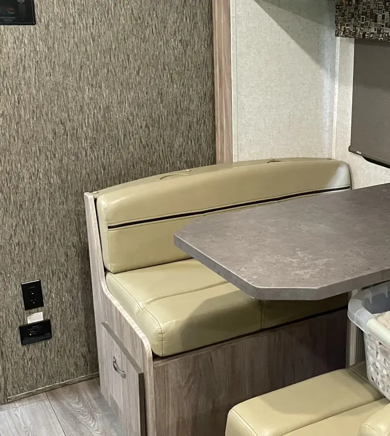 2017 Forest River Sunseeker photo 14