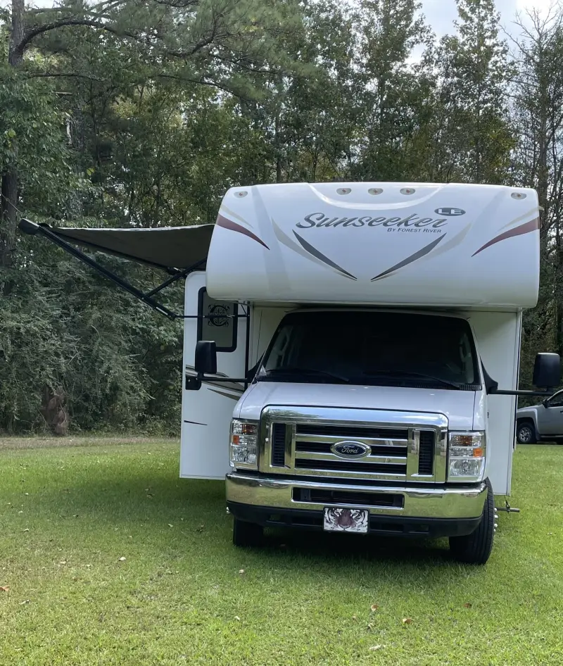 2017 Forest River Sunseeker photo 4