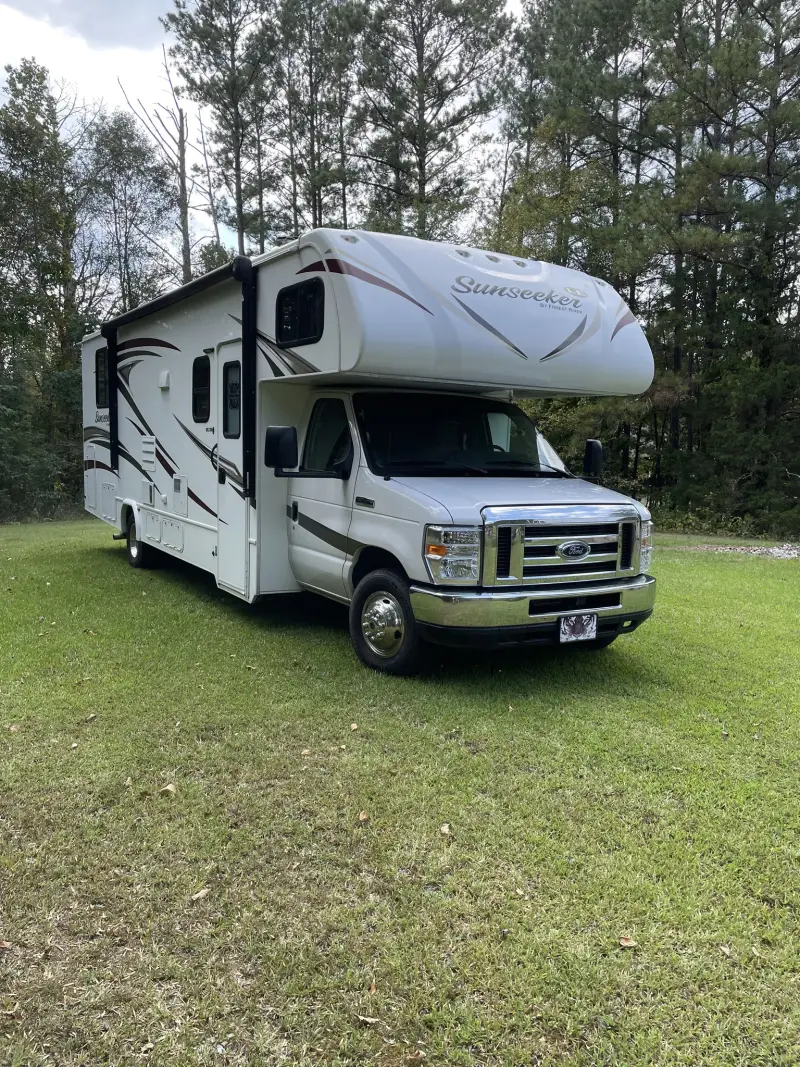 2017 Forest River Sunseeker photo 8