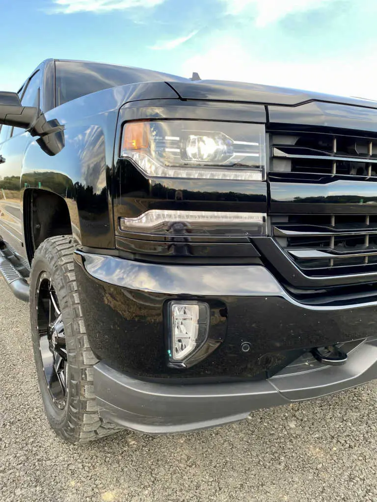 2017 Chevrolet Silverado 1500 LTZ photo 4