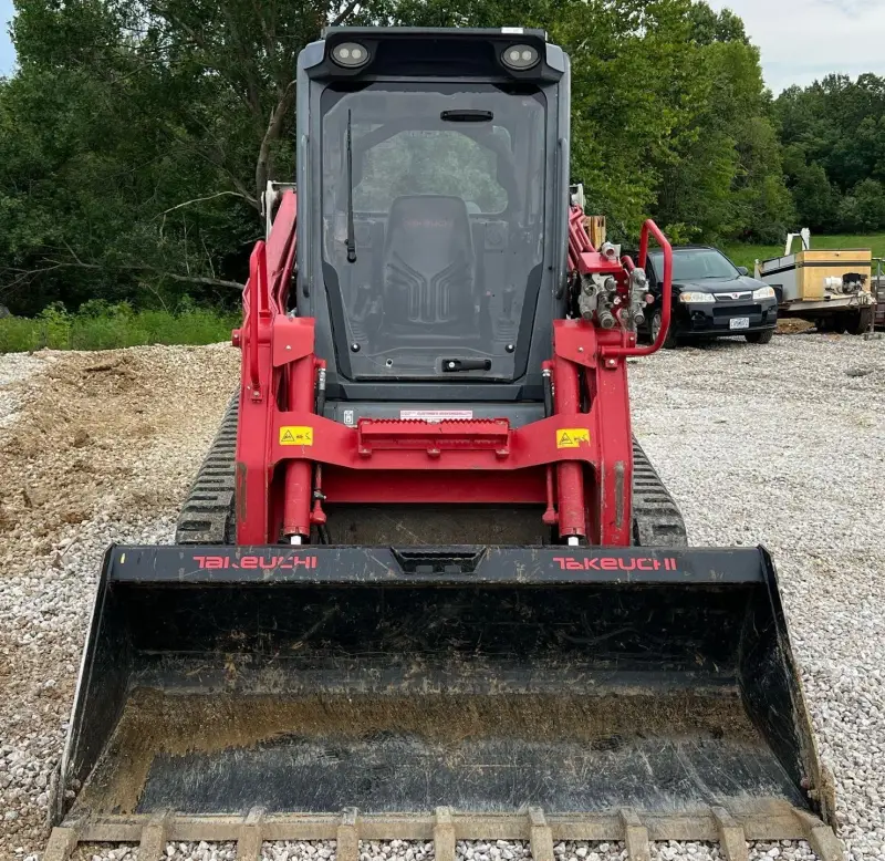 2020 Takeuchi TL12R2 photo 2